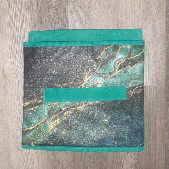 MIXED BABY ITEMS + TURQUOISE FOLDABLE STORAGE CUBE- ALL FOR $20 - Picture 7 of 10